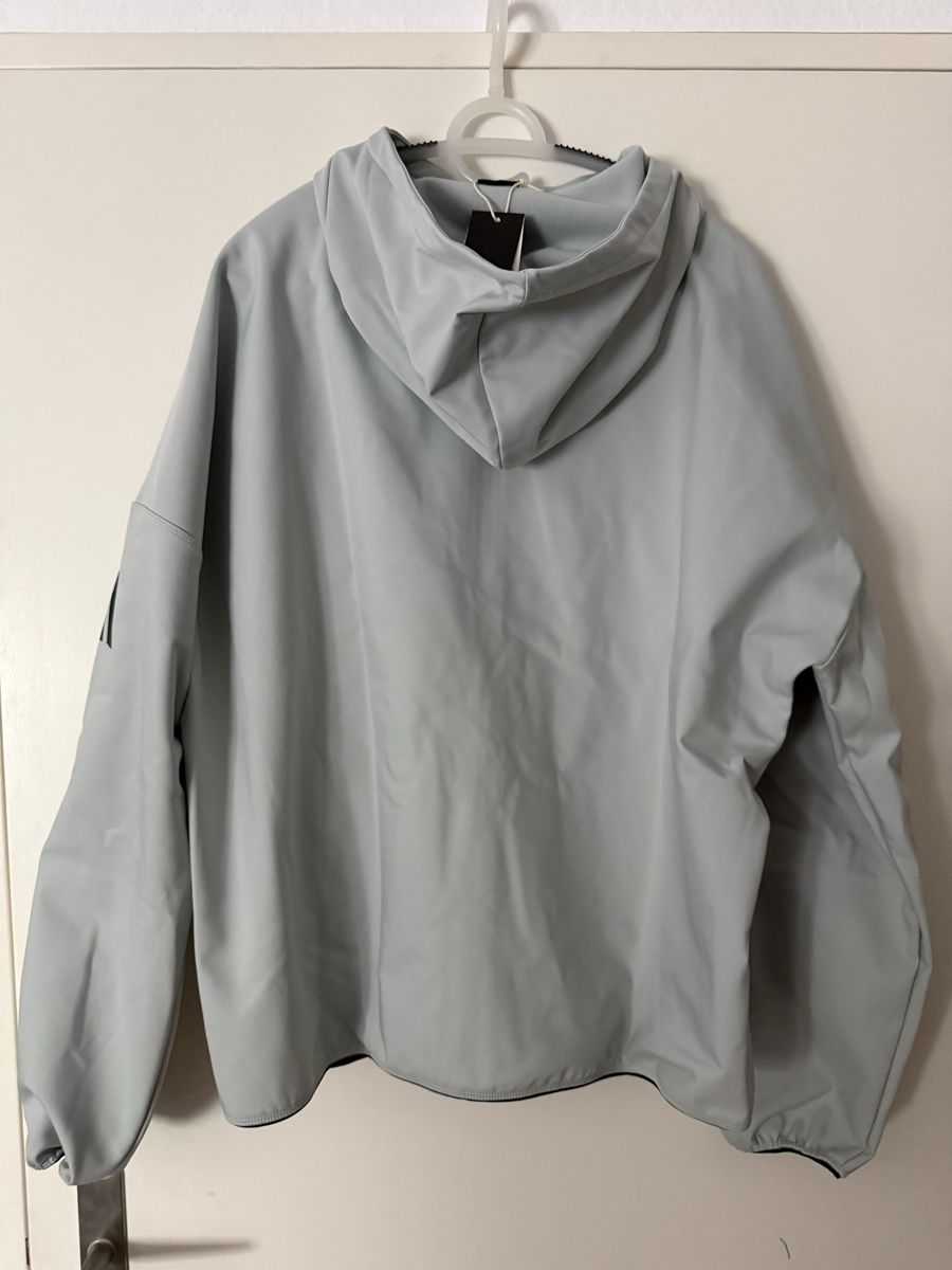 Adidas Giacche: Adidas Jacke – Nuovo e nell'imballaggio originale da Brugg AG venduto da S_Stuff 1