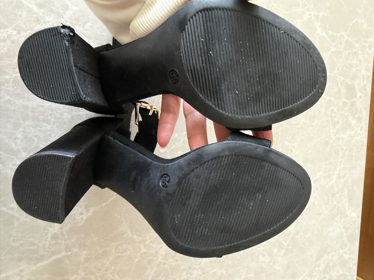 Scarpe da donna: Damen Schuhe – Usato da Zürich venduto da Victoria_T 2