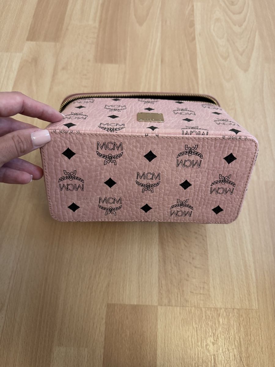 Mcm Trousses de maquillage: MCM Beautycase/ Necessaire – Neuf (Voir description) à Uster par sandi_95 4
