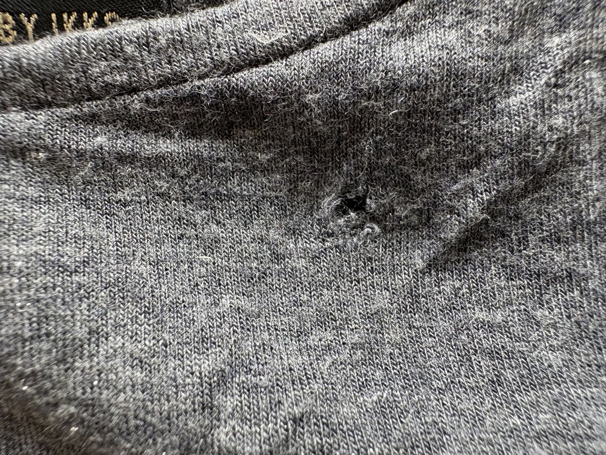 Lotti & Set di vestiti: Mango Jeans -T-Shirt IKKS 152cm – Usato da Bergdietikon venduto da Marineh2004 1