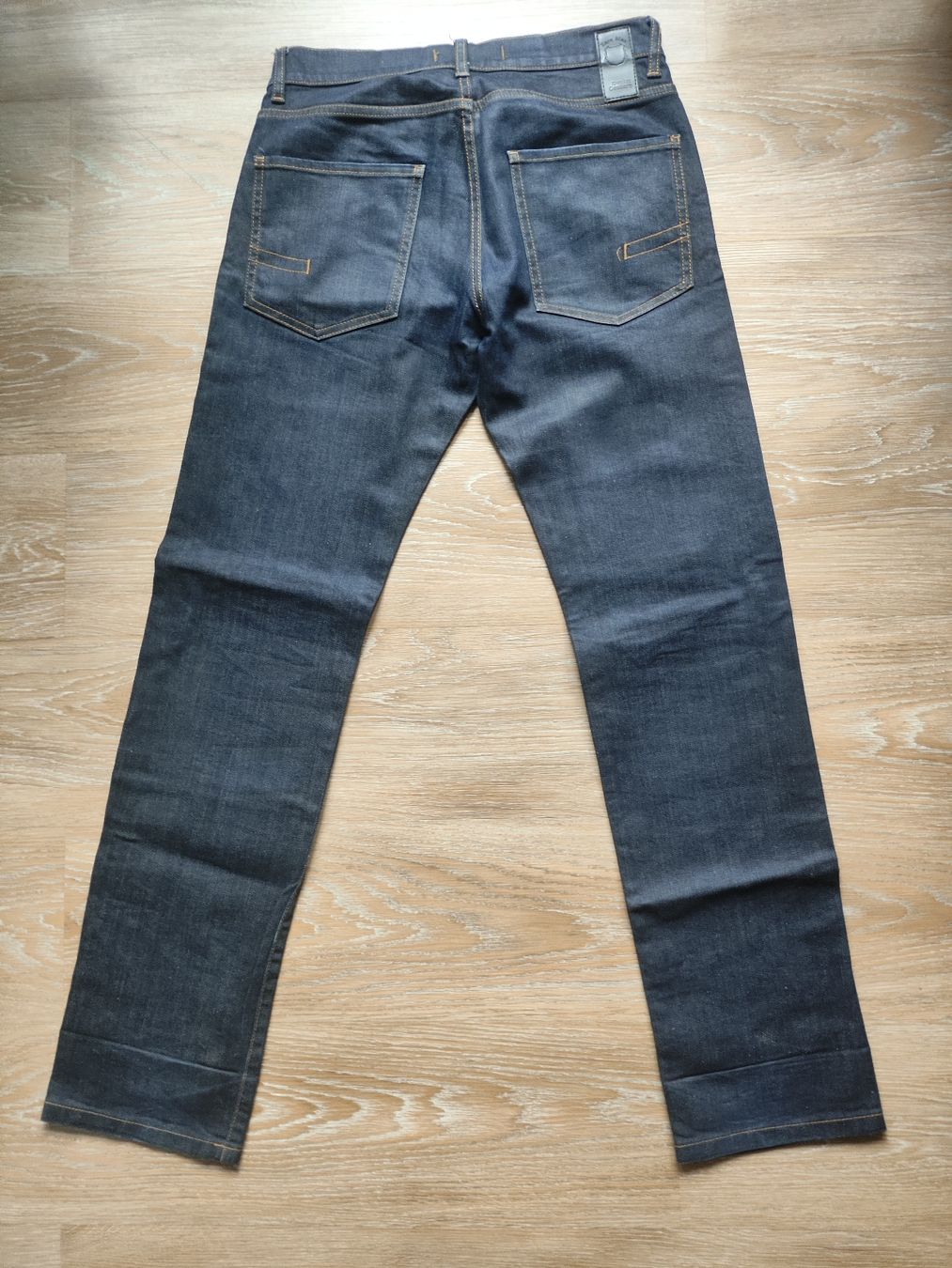 Zara Jeans: Zara Denim Premium Jean – Nuovo (secondo la descrizione) da Winterthur venduto da Ajcps 5