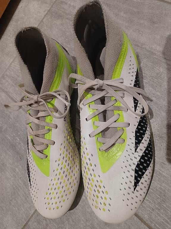 Scarpe da uomo: Adidas Predator Grösse 42 NP 180.00 – Usato da Brunnen venduto da 77miul77
