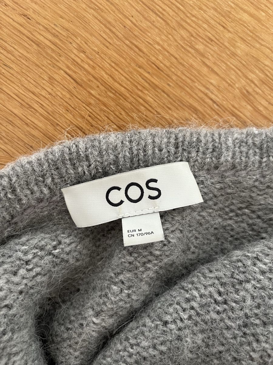 Cos Maglioni & Felpe: COS Strickcardigan – Usato da Biel/Bienne venduto da pa.die 3