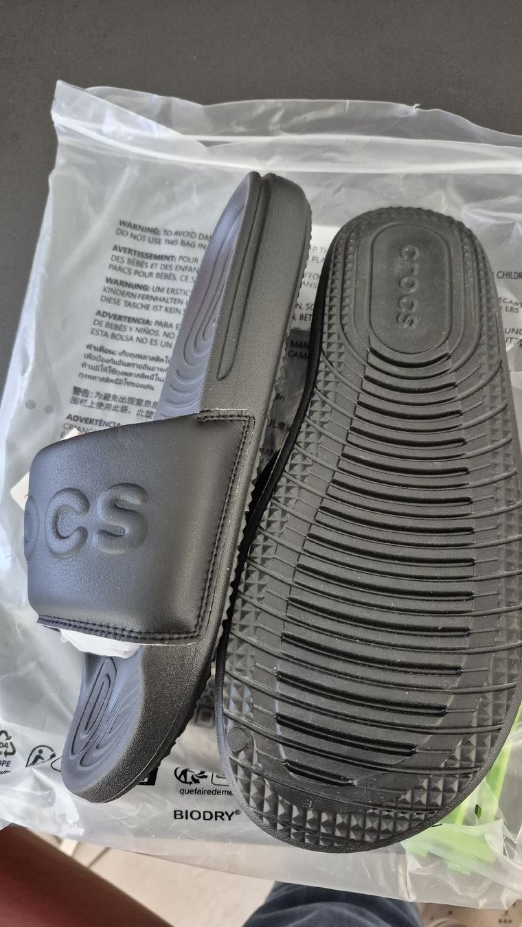 Crocs Scarpe da uomo: Crocs Herren Sandallette M11/45-46 – Nuovo e nell'imballaggio originale da Subingen venduto da Futaba 2