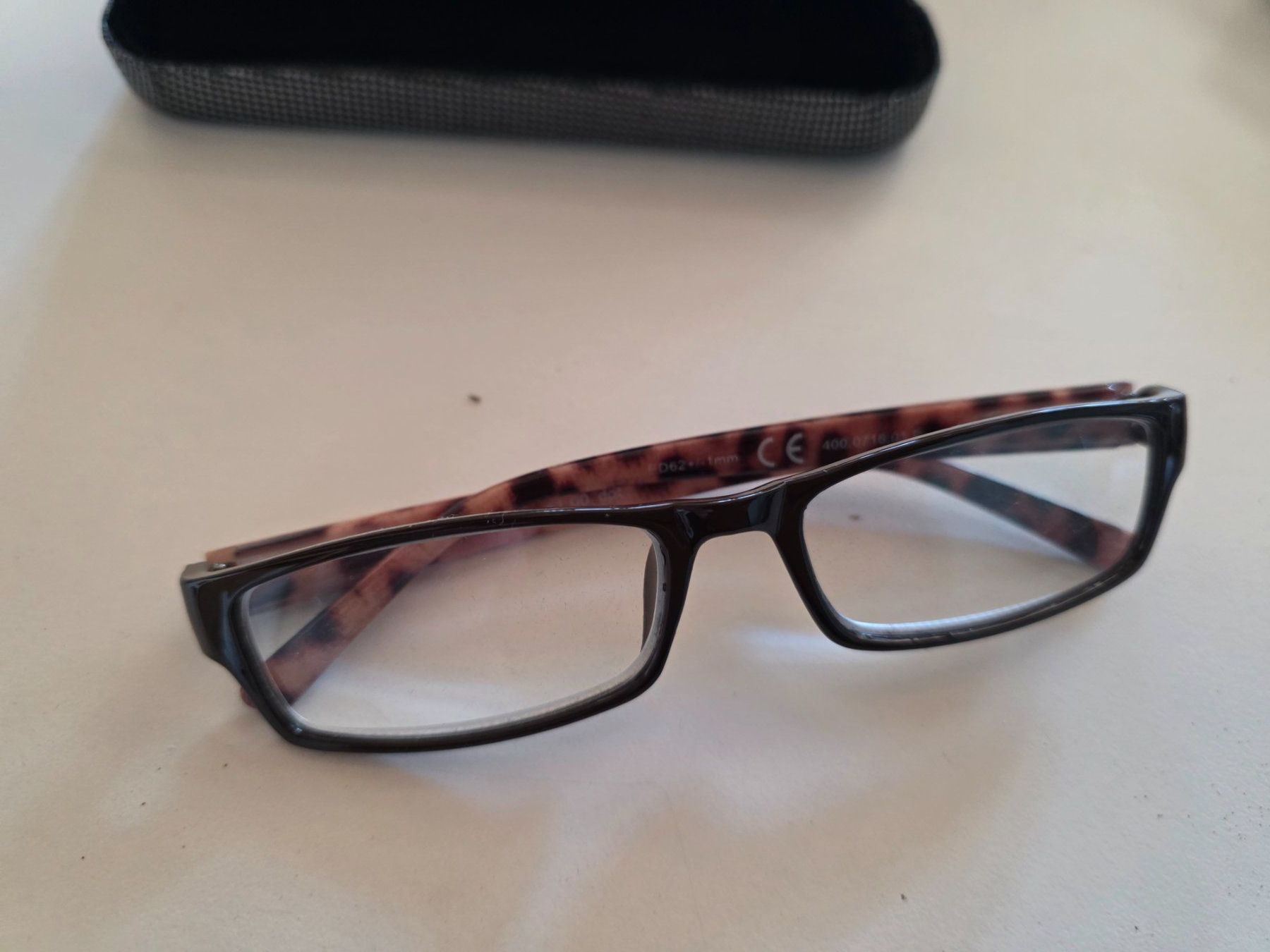 Occhiali & Lenti: Kunststoff Lese Brille Genius + 1.00 dpt mit Etui – Usato da Walterswil BE venduto da Lonitti 6