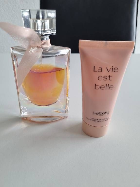 Lancôme Parfum & Eau de Toilette: Lancome La vie est belle – Gebraucht aus Sutz von Dalilea