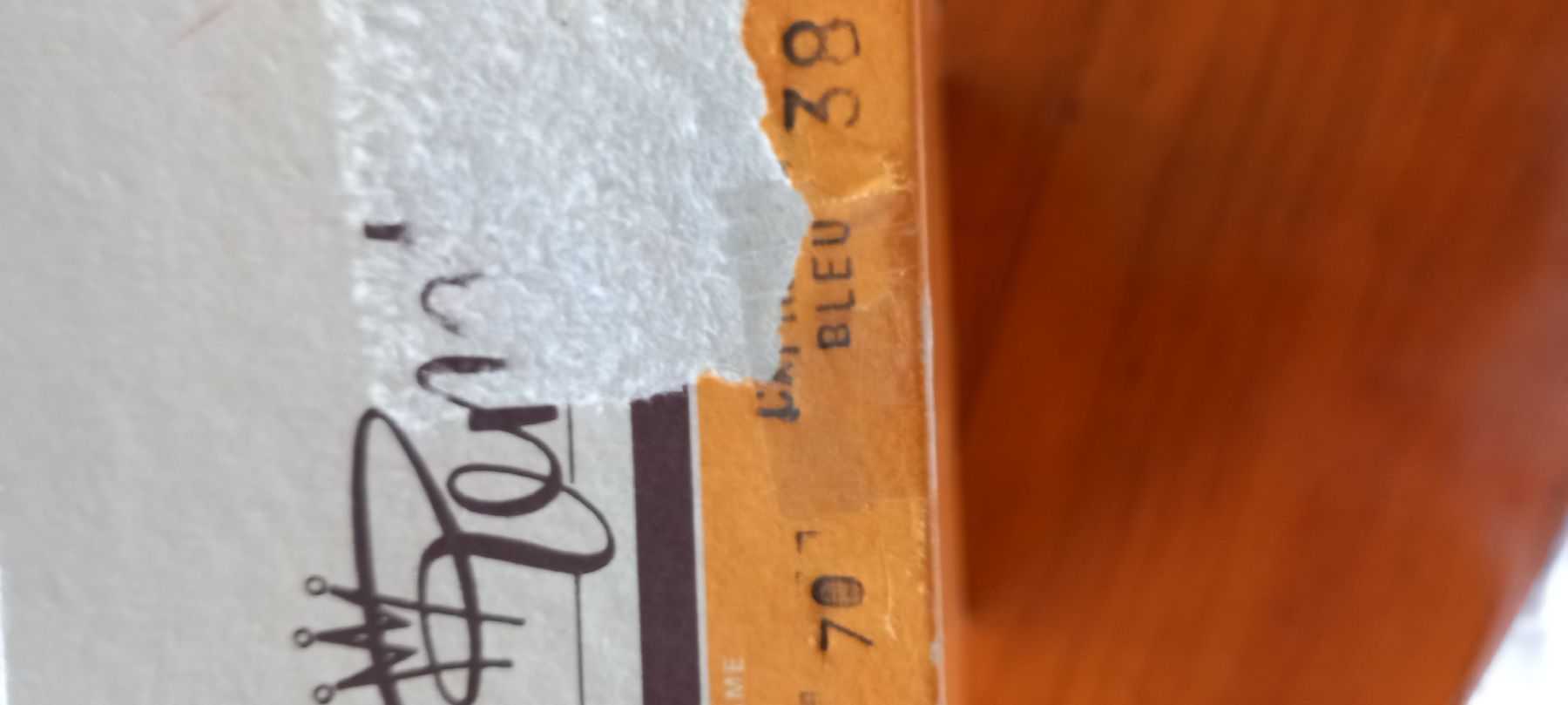 Damenschuhe: Ballerines NOIRES, feutrées avec  broderies taille 38 – Neu (gemäss Beschreibung) aus La Chaux-de-Fonds von Boutique333 7