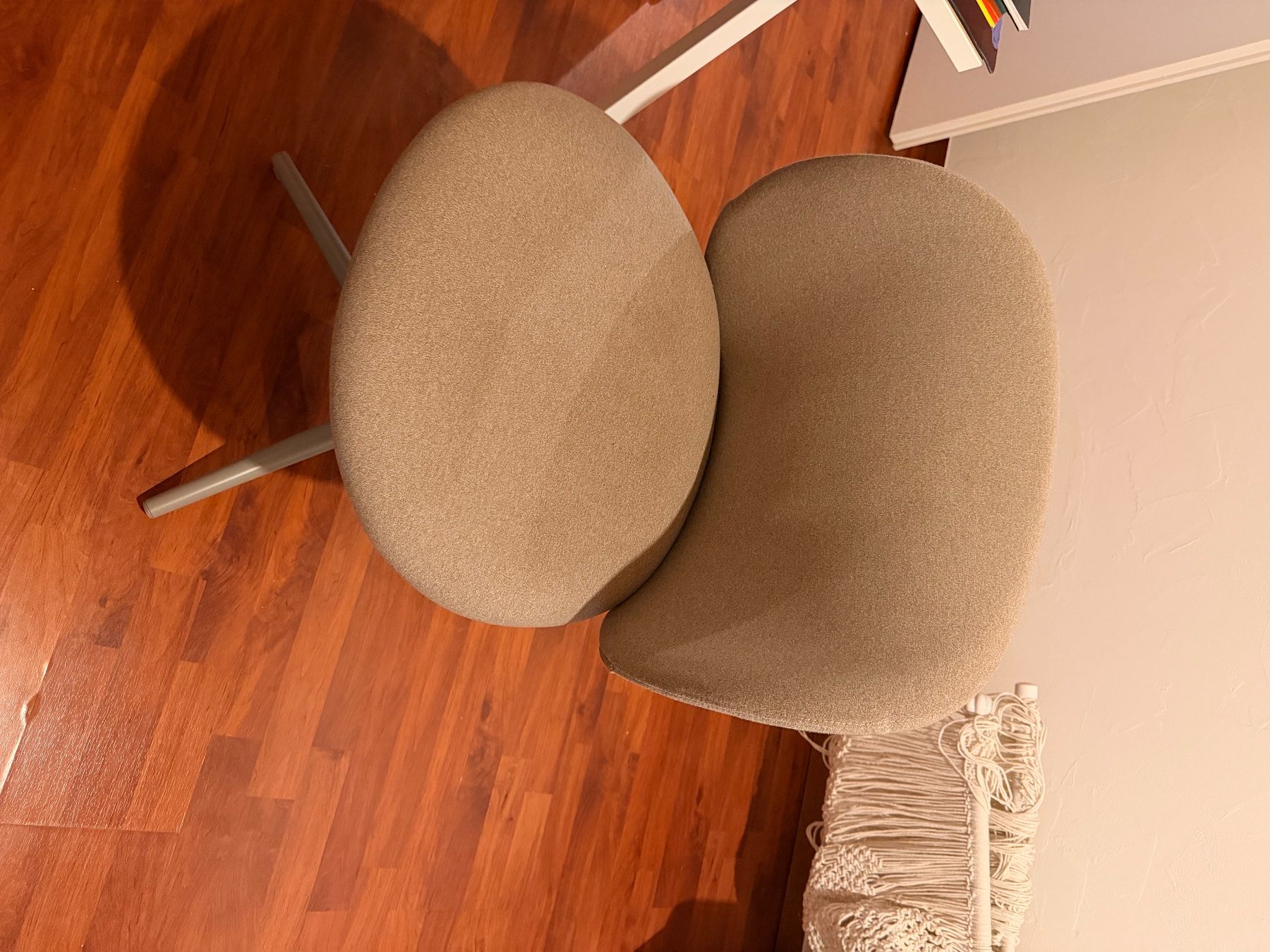 Ikea Stühle: Swivel Chair – Neu (gemäss Beschreibung) aus Renens VD von mobonn1295