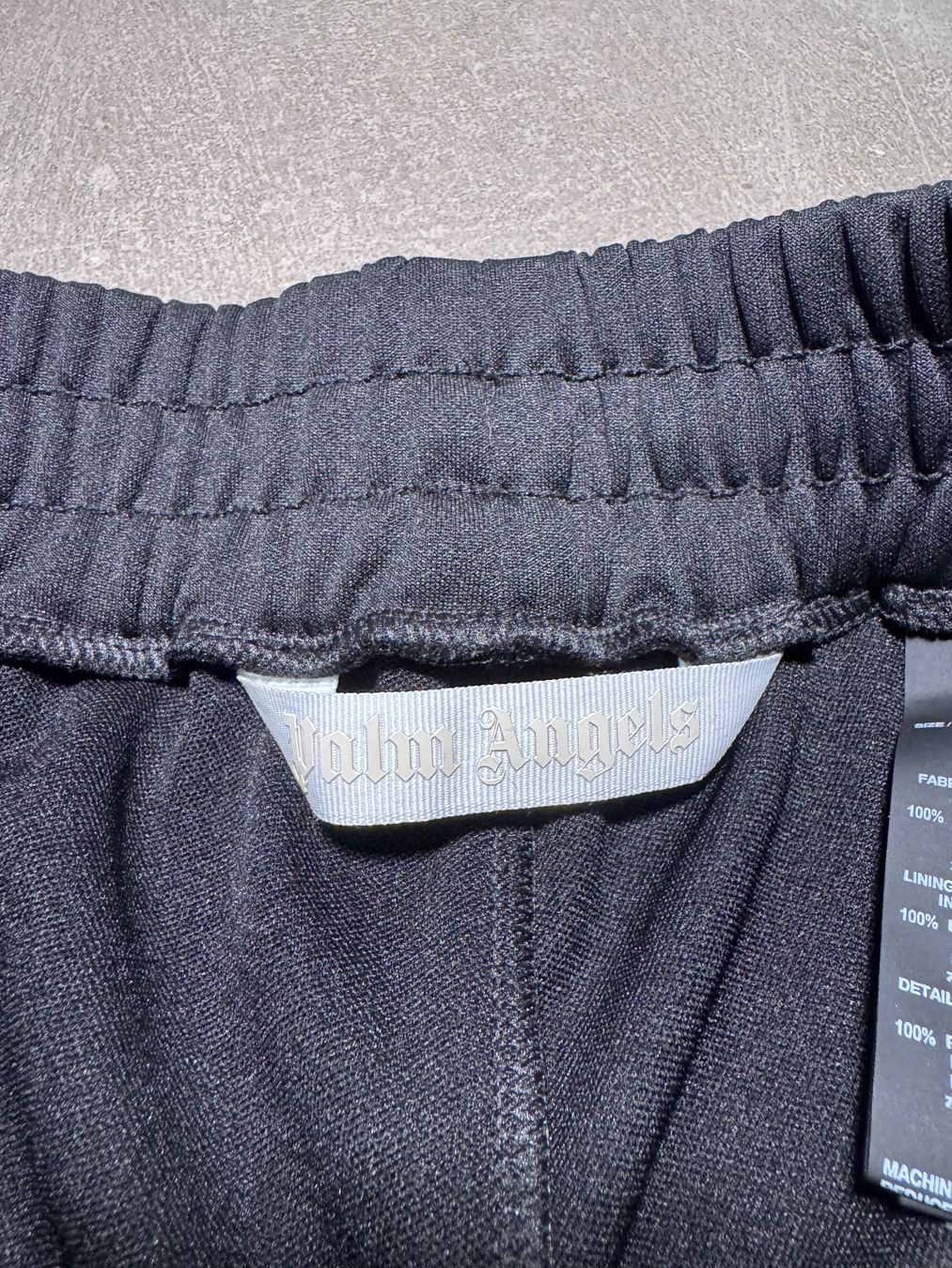 Palm Angels Pantaloni: Palm Angels Jogging – Nuovo (secondo la descrizione) da Muraz (Collombey) venduto da k.lr 4