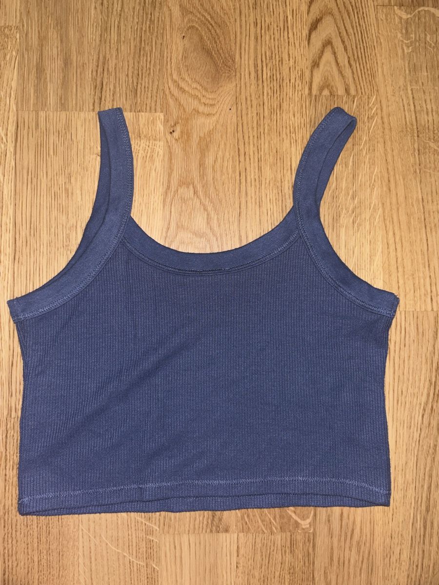Top: Damen Crop Top gerippt Grösse S  – Usato da Wabern venduto da est_jw6s 2