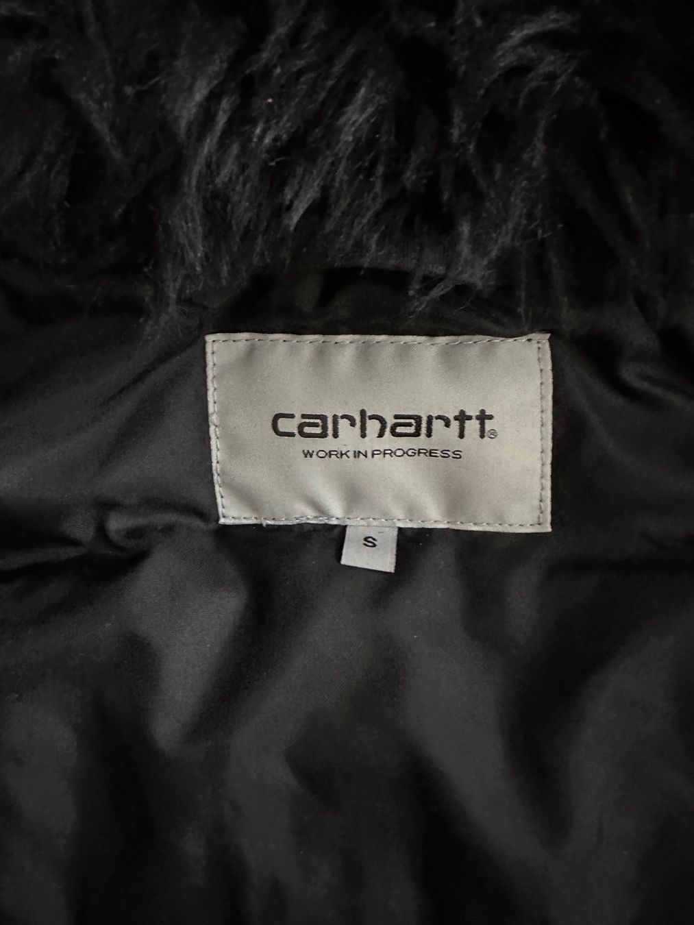 Carhartt Cappotti: Winterjacke Carhartt Gr.S – Usato da Frenkendorf venduto da Katrin02 3
