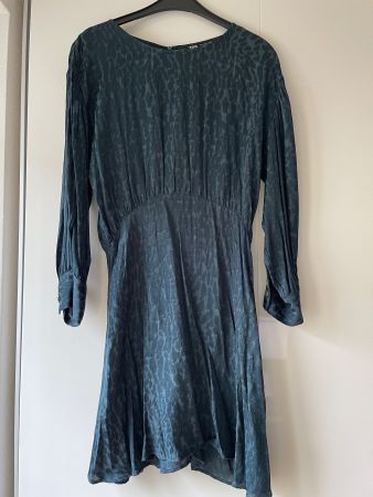 Zara Kleid Animal Print S