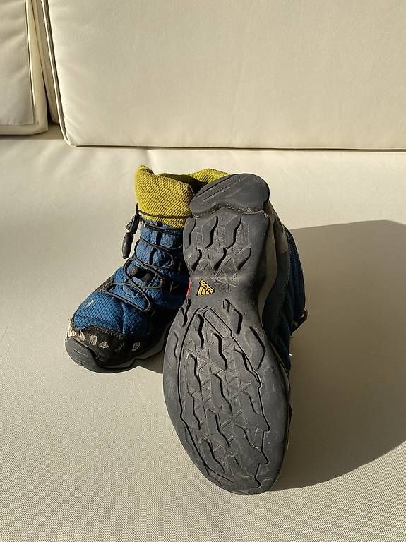 Schuhe für Jungen: Adidas (Terre) Wanderschuhe - Gr. 36 2/3 – Gebraucht aus Steinhausen von Ban-thu103 2