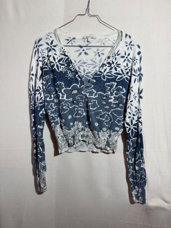 Süsse geblümte Strickjacke von Gigue Gr. 36
