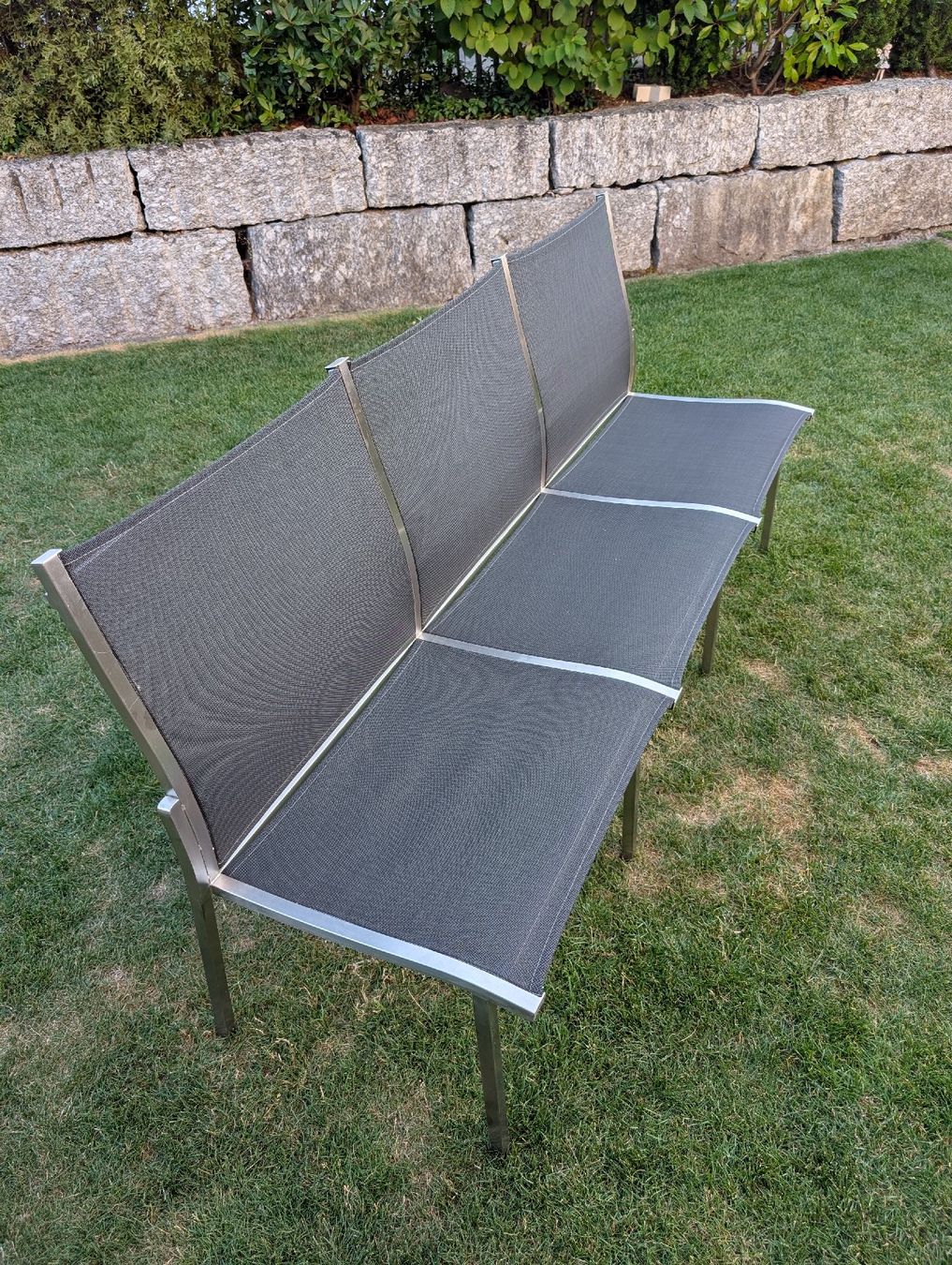 Hunn Panchine: Garten Sitzbank Edelstahl – Usato da Tägerig venduto da donpat 1