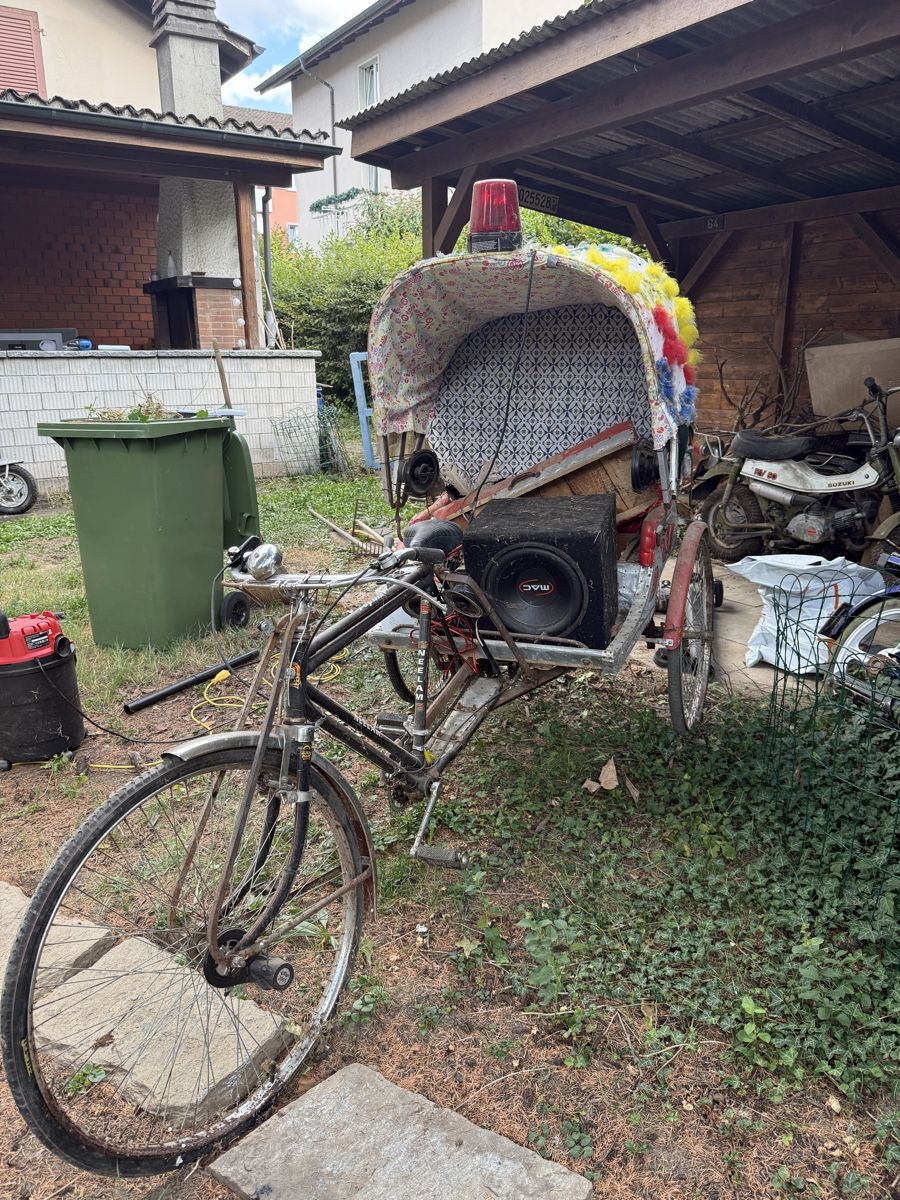 Biciclette: Rikscha mit Auto-Soundanlage und Beleuchtung – Difettoso da Zuchwil venduto da dianafrf 1