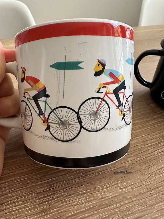 Tassen: Tasse mit Velo Fahrern – Gebraucht aus Zürich von mar_22hb 1
