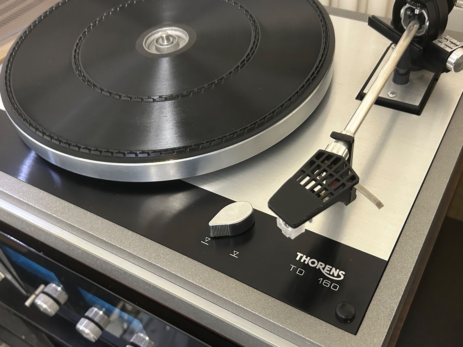 Thorens Giradischi: Thorens TD 160 Restauriert – Usato da Baar venduto da AAT5 6