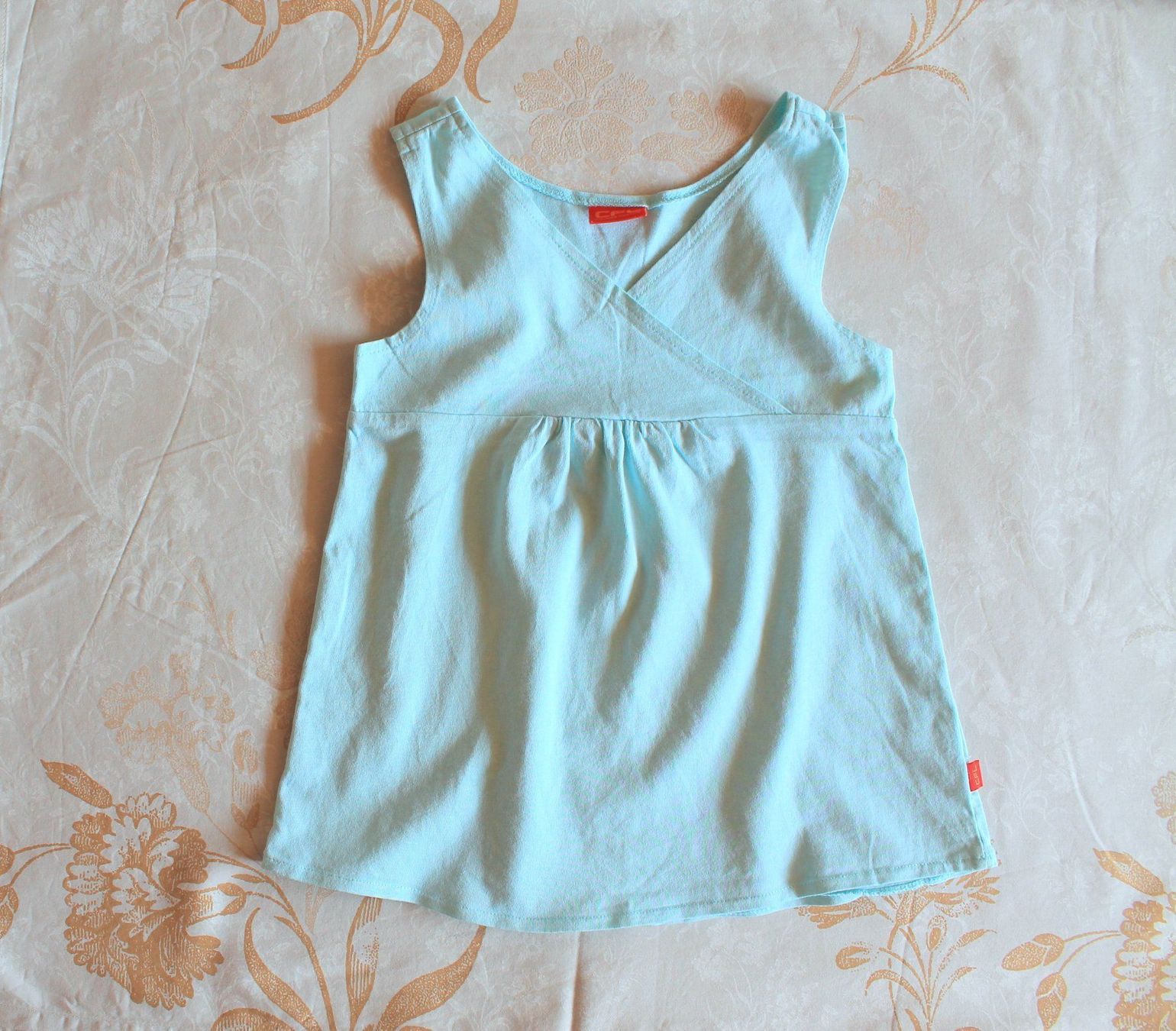 Camicette, T-shirt & Top: CFL * hübsches TOP Eisblau  134 – Usato da Rebstein venduto da Lunipu