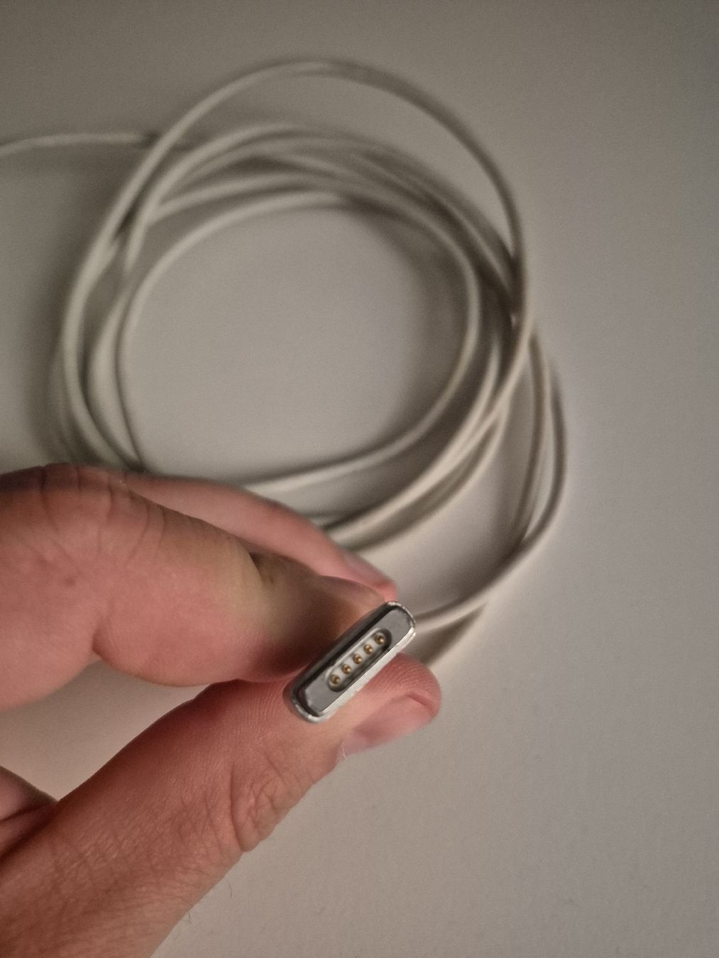Apple Ladegerät: Apple Kabel 14.85V, 3.05A – Gebraucht aus Winterthur von CMR1190 1
