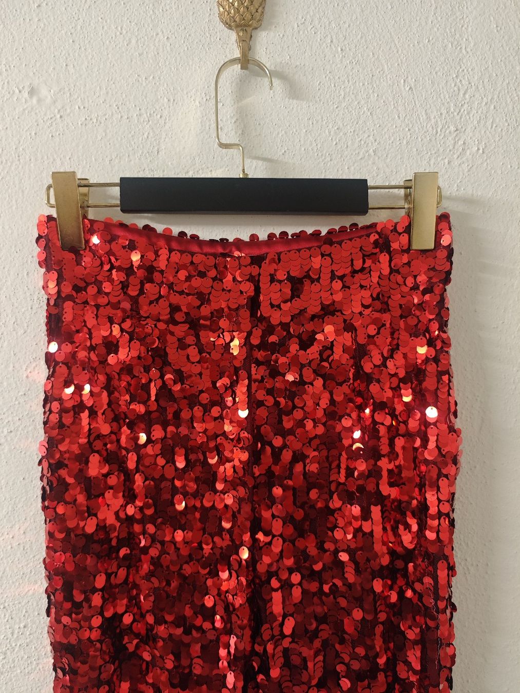 Dolce & Gabbana Pantaloni: DOLCE & GABBANA Pailettenhosen – Usato da Erlenbach ZH venduto da nlh