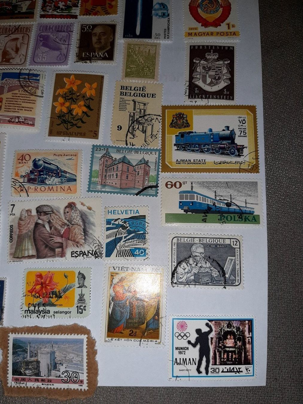 Tutti i francobolli: 46 timbres divers pays – Usato da Le locle venduto da juliensaran 3
