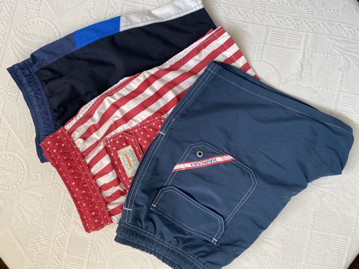 Costumi da bagno: 3 Badehosen Gr. S Bundweite 40 cm – Usato da Lyss venduto da Shantishiva