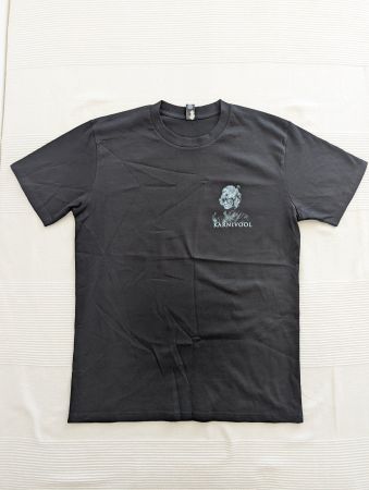 KARNIVOOL T-Shirt – Neu & ungetragen (Grösse M)