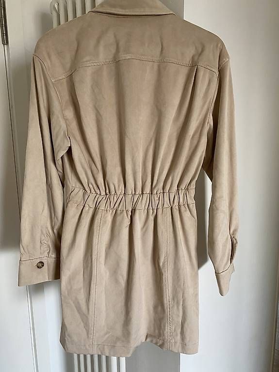 Vestiti: Robe Zara  – Usato da Denges venduto da chino37 3