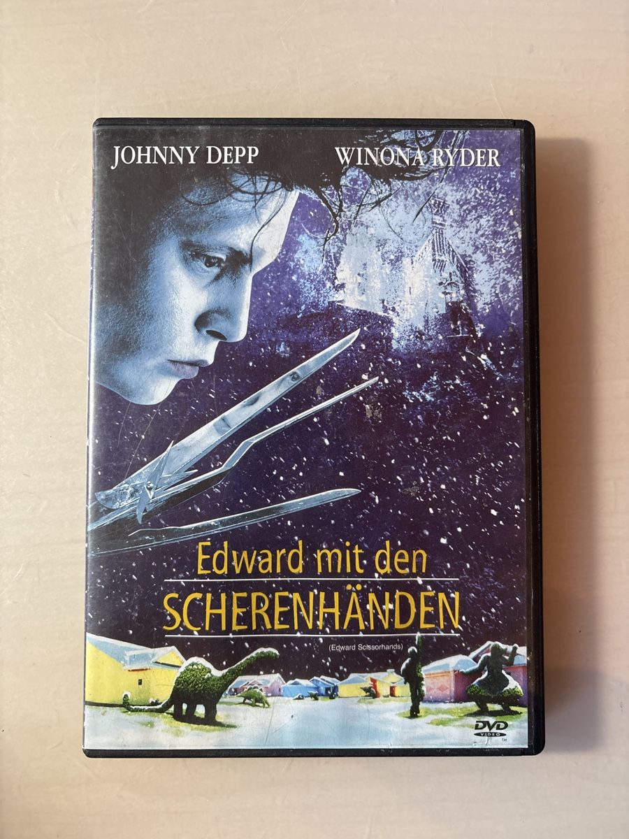 Tutti i DVDs: Edward mit den Scherbenhänden – Usato da Ruswil venduto da Slivio_