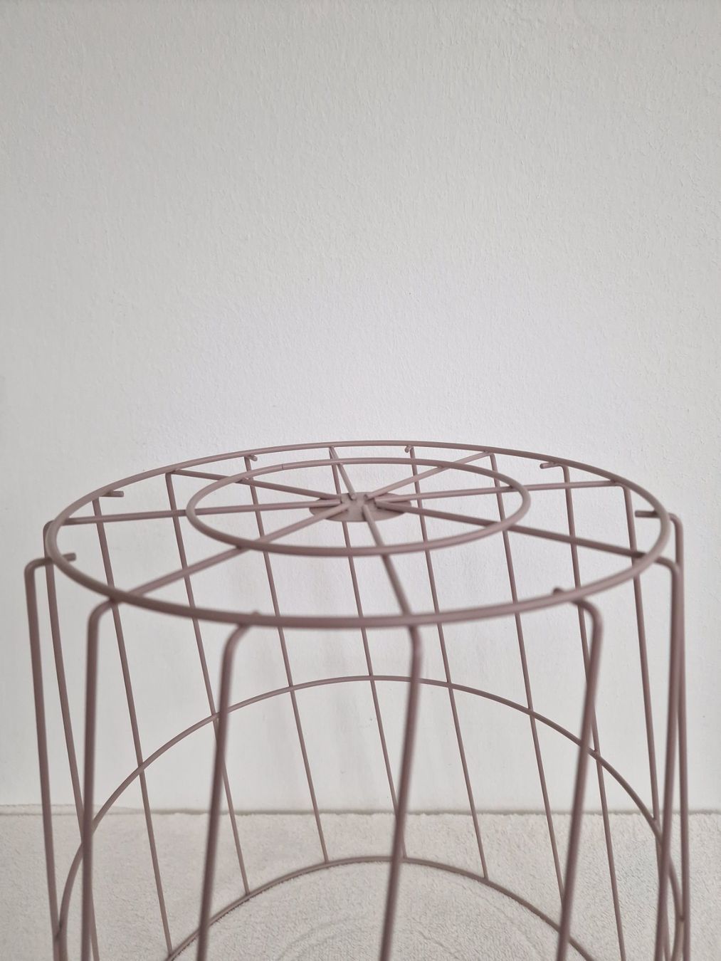 Altro per la casa: Hübscher Metallkorb Altrosa – Usato da Hallau venduto da CHACLA 3