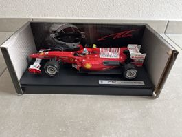 Ferrari F10 Alonso Bahrain GP Edition Modèle réduit