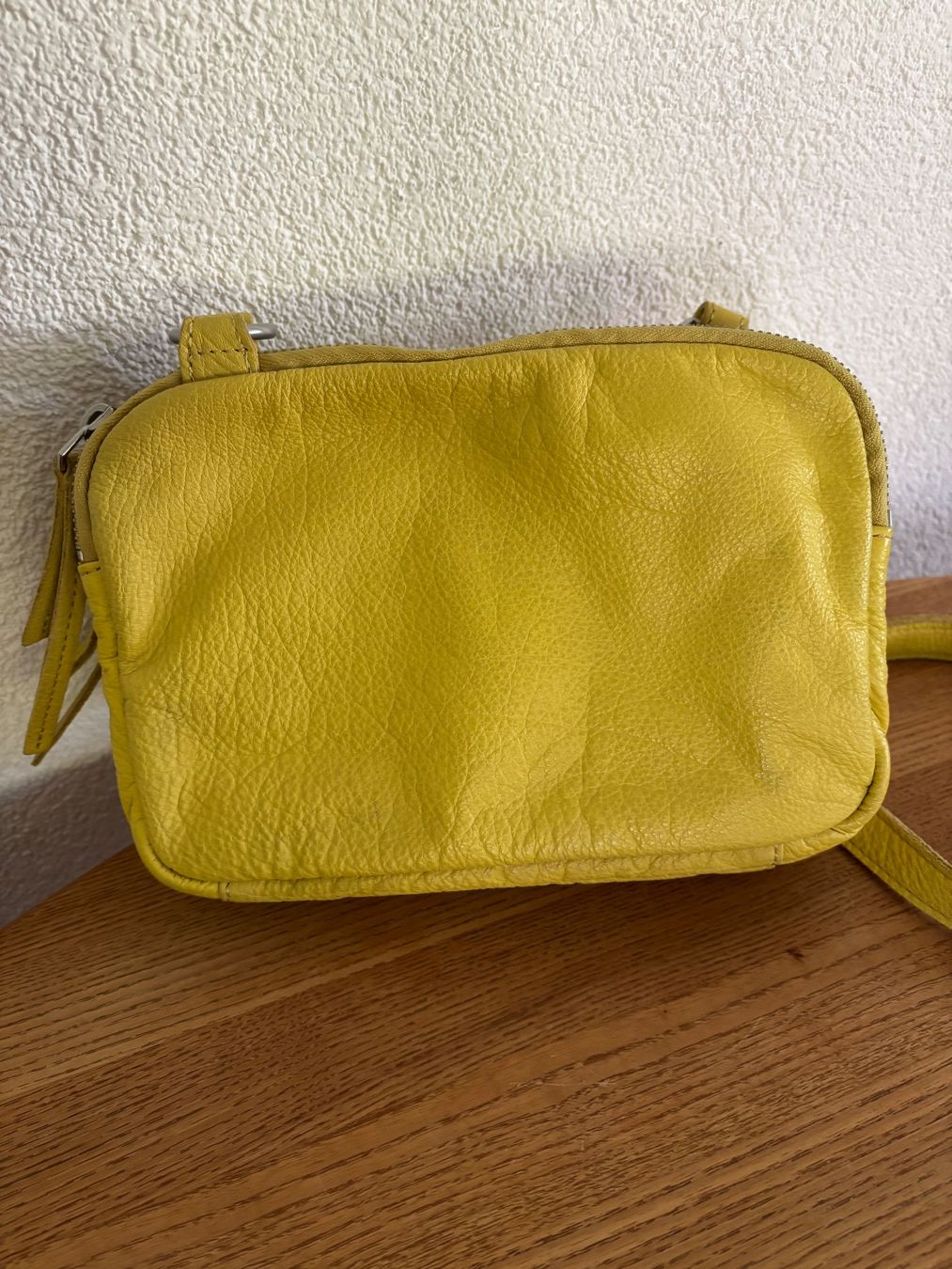 Liebeskind Borse da donna: Liebeskind Tasche gelb – Usato da Frauenfeld venduto da Andi_andrea 2