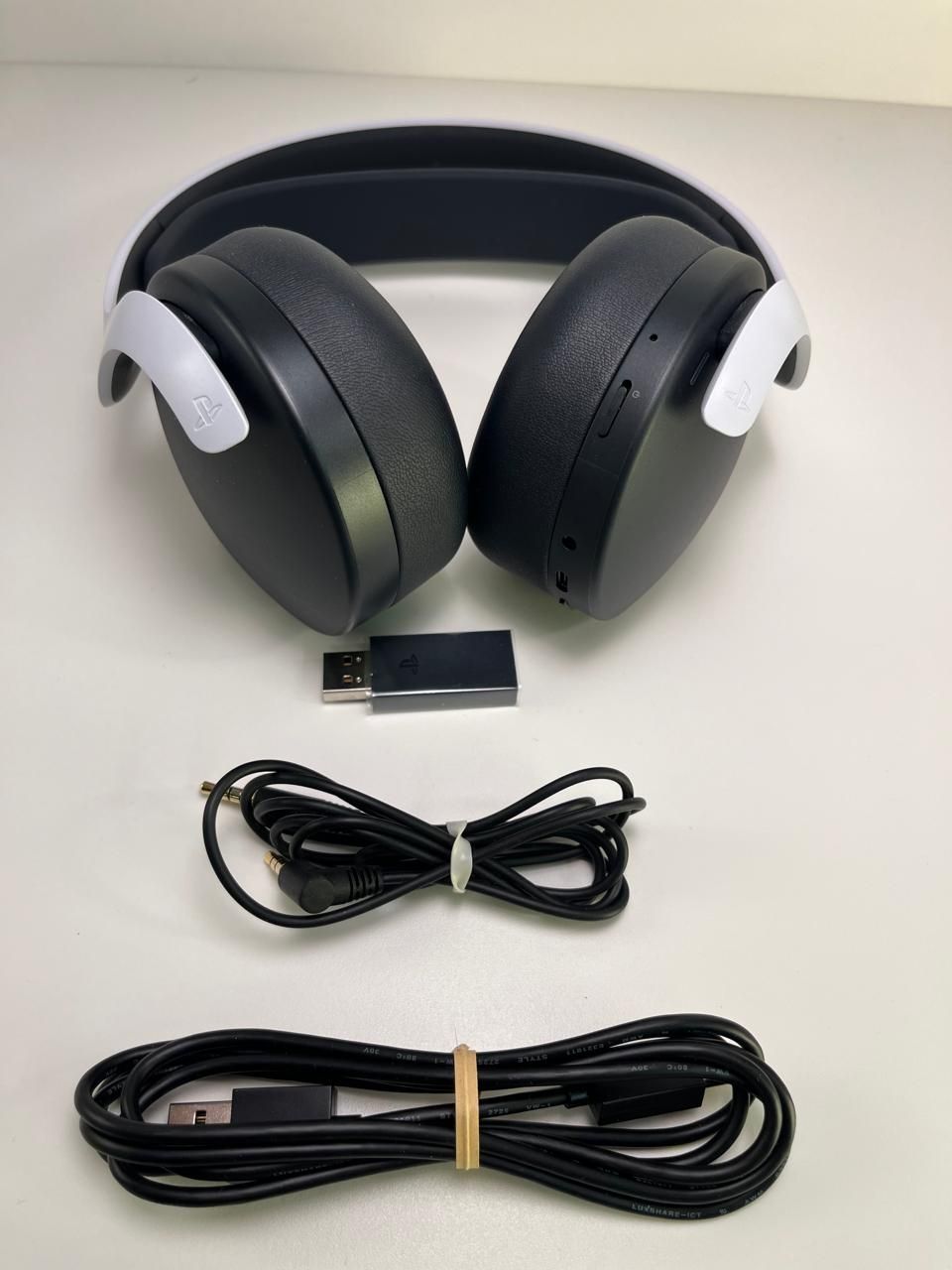 Sony Cuffie: Sony PULSE 3D Wireless Headset PS5/PS4 komplett OVP – Usato da Winterthur venduto da eob_fw5j