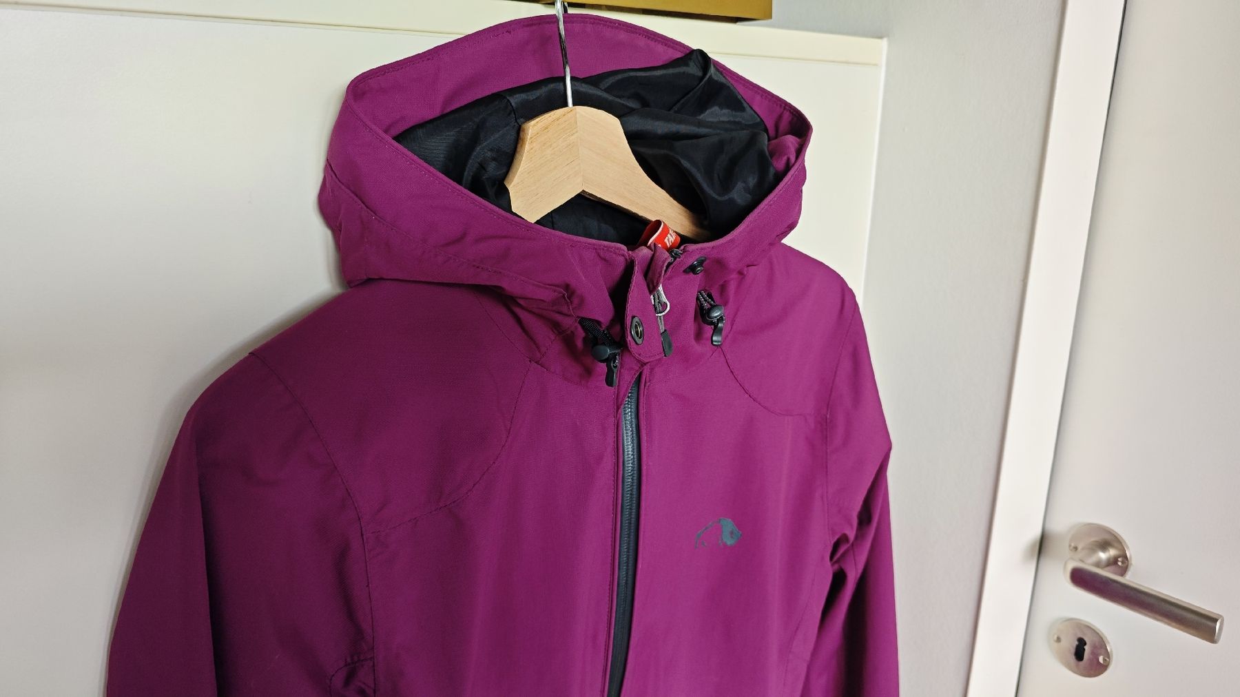 Jacken: Softshell Jacket, purple, size 38 M, waterproof – Gebraucht aus Zürich von alu_dzr7 1