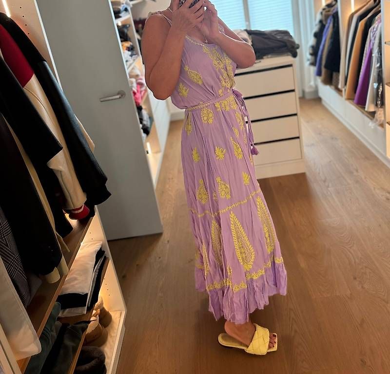 Robes: Maxikleid lila gelb – D'occasion à Luzern par per_mxf5 1