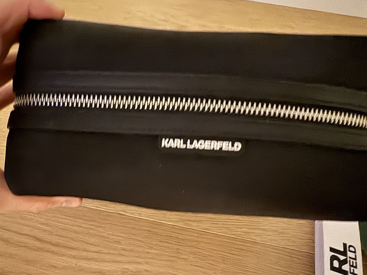 Karl Lagerfeld Custodie per cosmetici: Kulturtasche Karl Lagerfeld Neu – Nuovo e nell'imballaggio originale da Spreitenbach venduto da TheStyleAtelier 3