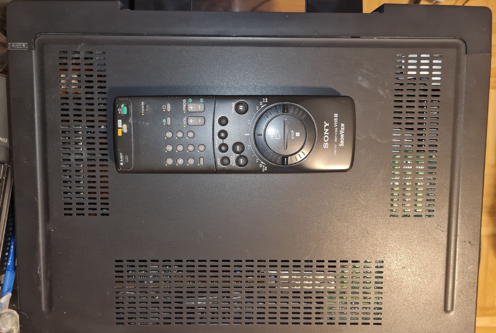 Sony Registratori: Sony SLV E800VC Videorecorder mit Fernbedienung – Usato da Horw venduto da Arta20000 3