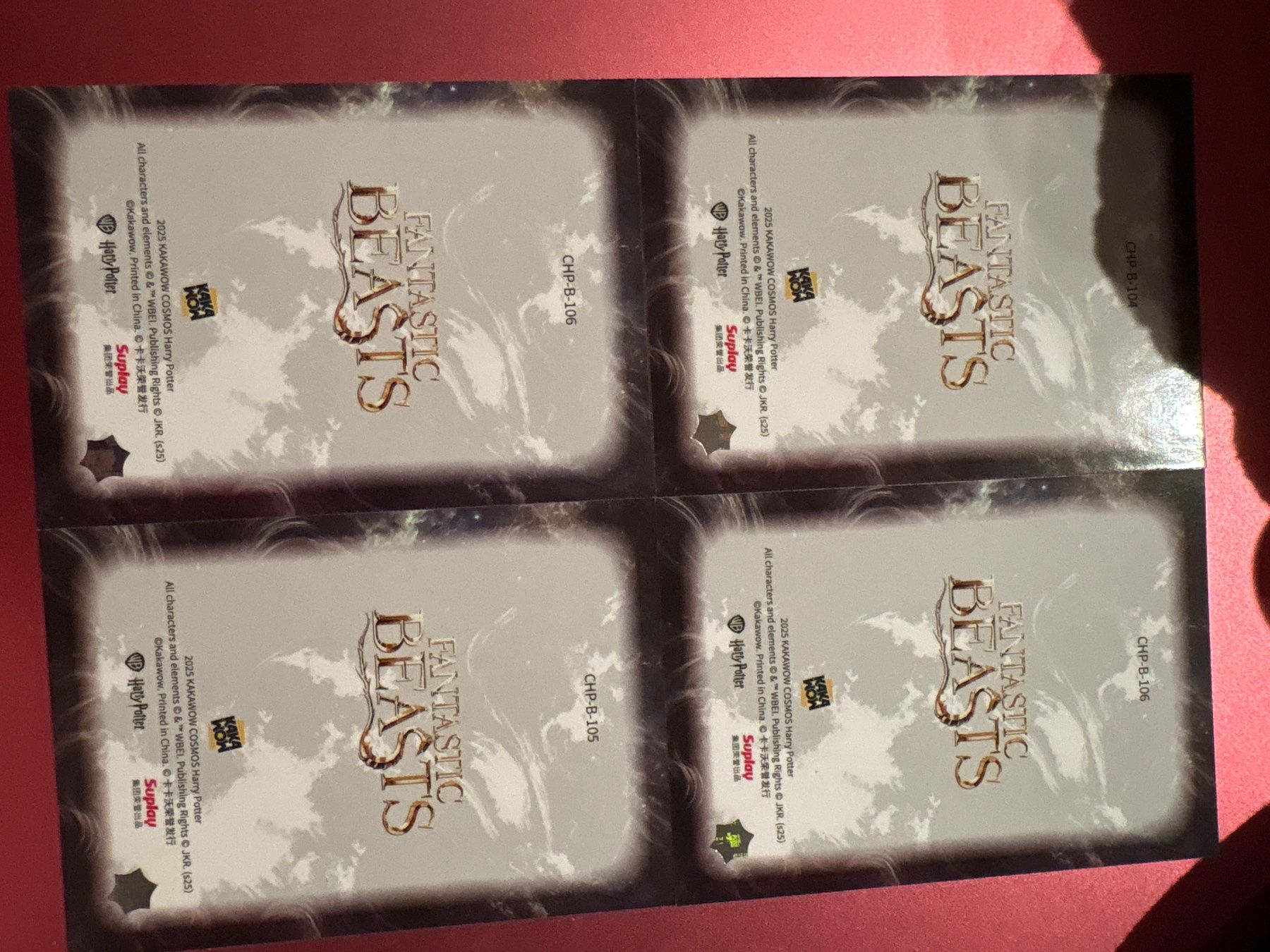 Carte collezionabili: Fantastic Beasts Trading Cards – Nuovo (secondo la descrizione) da Schindellegi venduto da lea_kjf5 1