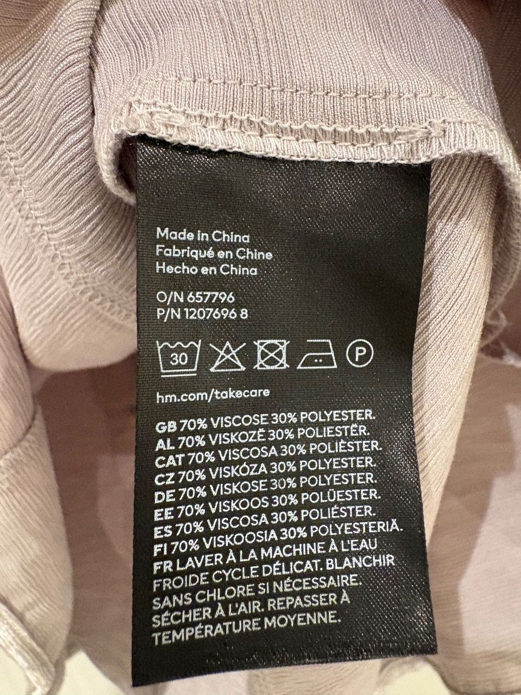H&M Kleider: Dress - Size M - NEW with tag - metallic – Neu und originalverpackt aus Muzzano von Sidney_3 3