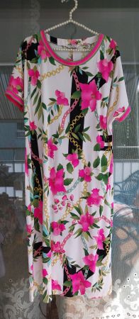 Kleid MARINA RINALDI,neuwertig,CH-Gr.42,140 Fr.