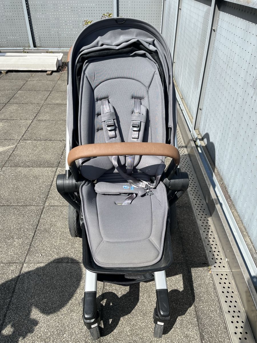 Joolz Carrozzine: Joolz Kinderwagen – Usato da Goldau venduto da sop_pw7x
