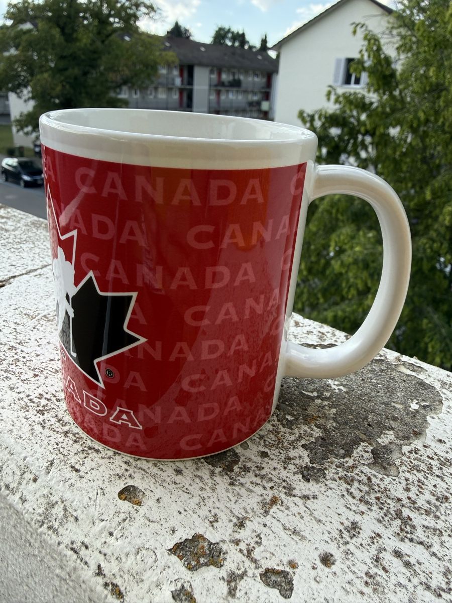 Tassen: Tasse Canada – Neu (gemäss Beschreibung) aus Winterthur von Montreal63