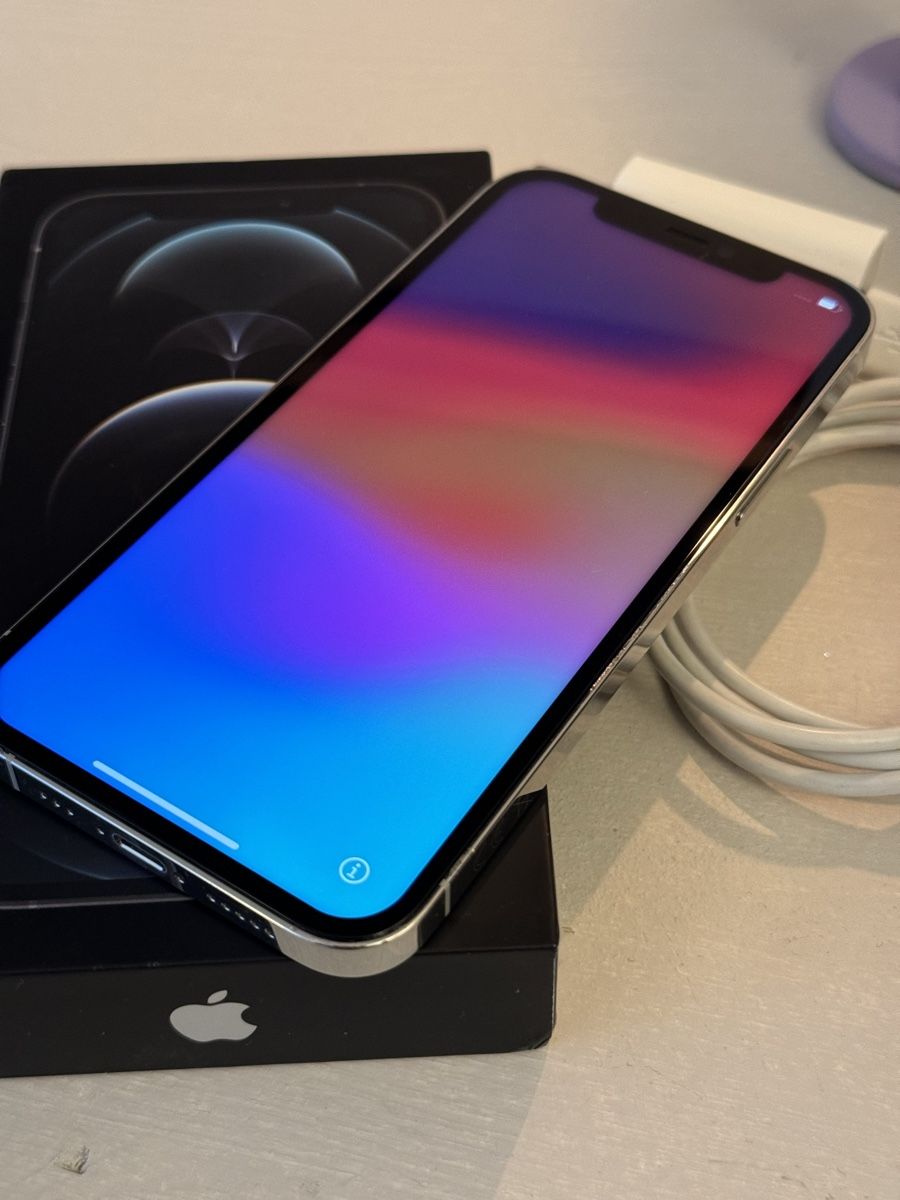 Apple Handys / Smartphones: Iphone 12Pro 512 GB Silber – Gebraucht aus Basel von  1