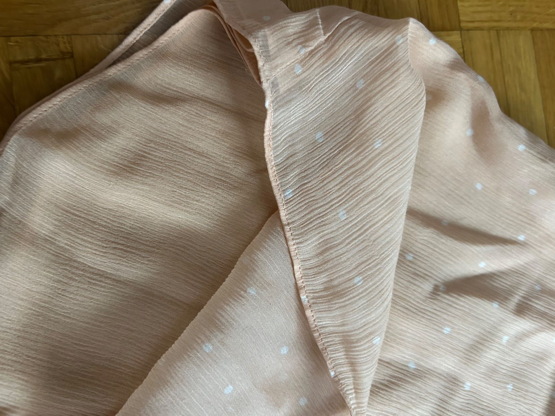Sezane Top: Sézane Top Seide Silk Gr. S – Usato da Genève venduto da sunandwind 1