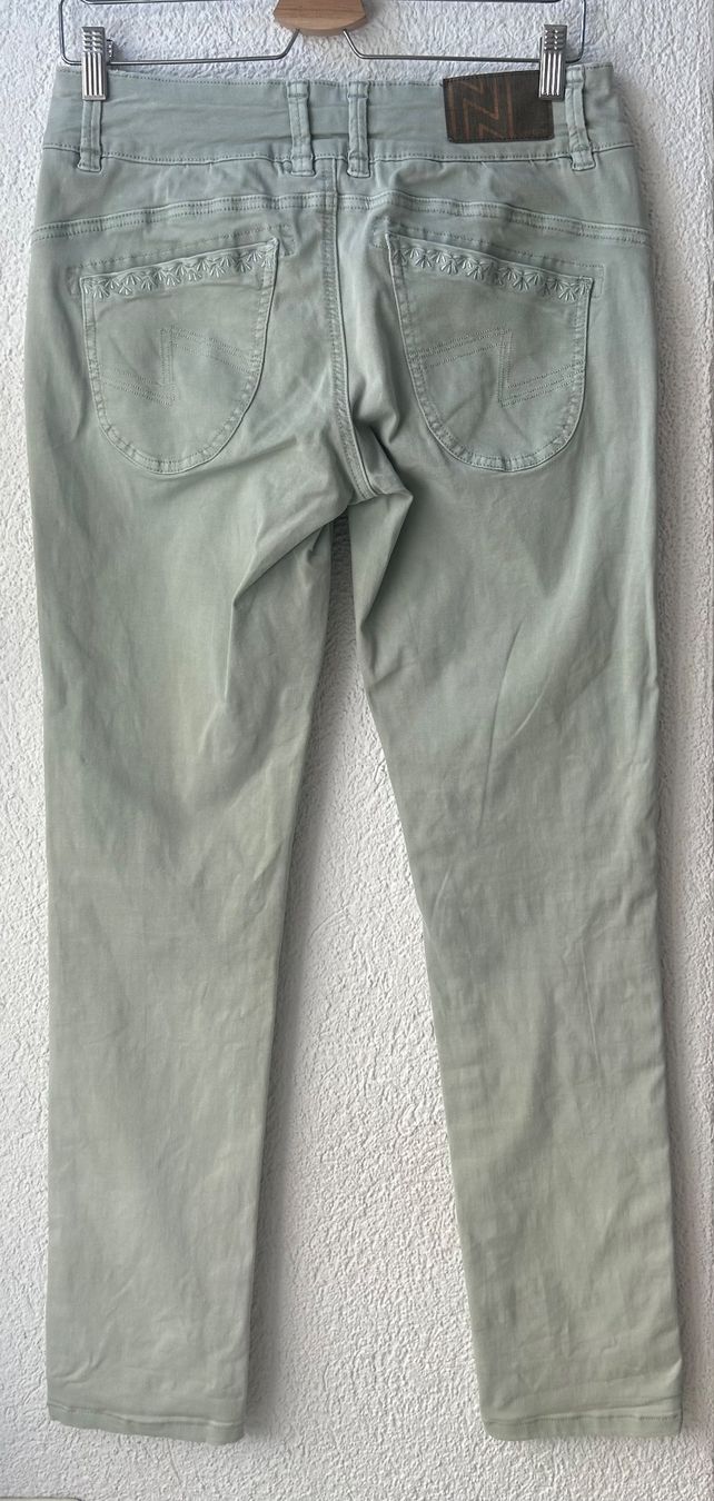 Nile Pantalons: NILE Hose – D'occasion à STUDEN BE par SMIROS 3