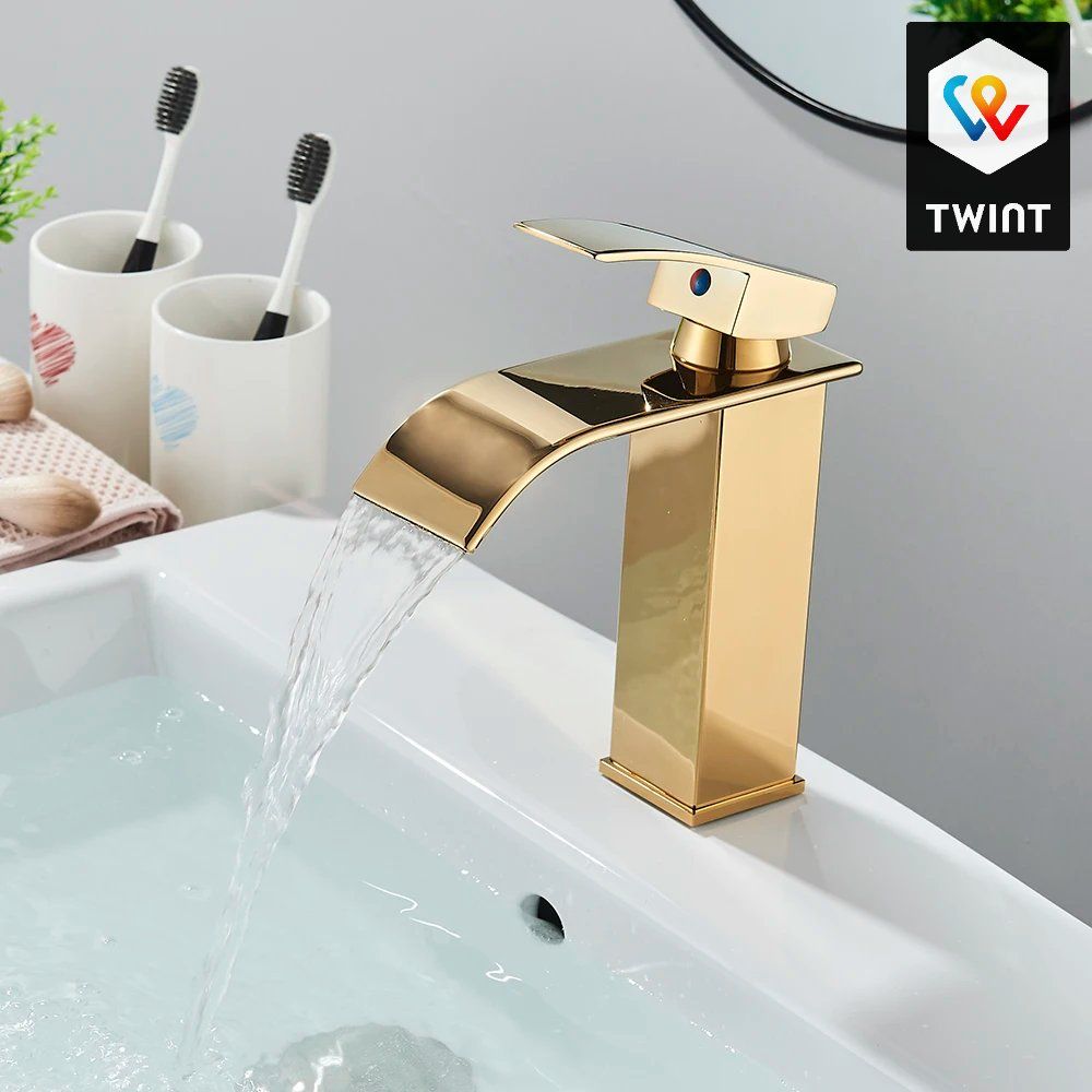 Rubinetteria: Robinet cascade doré  - Neuf, jamais utilisé! – Nuovo e nell'imballaggio originale da Saignelégier venduto da onekeystore
