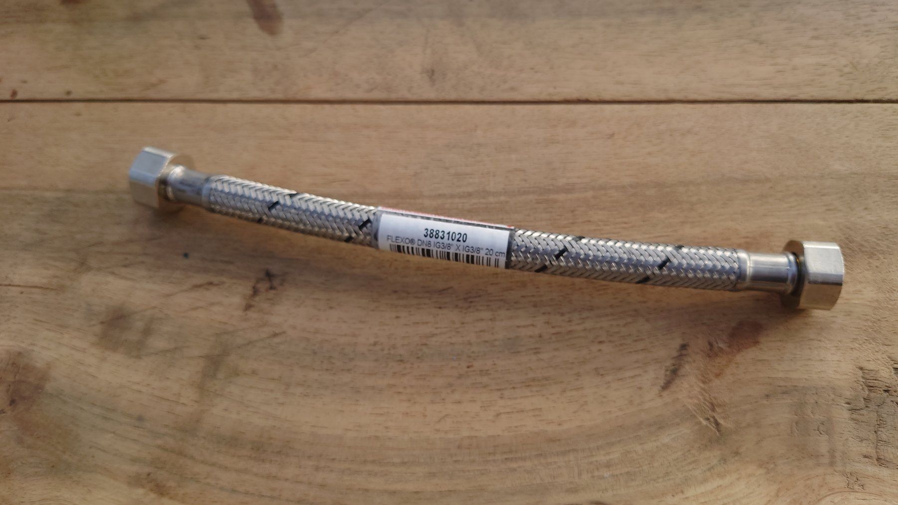 Rohre & Schläuche: Flexo Banzerschlauch DN 8  3/8 " 20 cm – Gebraucht aus Wittenbach von Aberanders 2