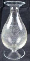 Glas Vase, graviert, ca. 16 x 7,5 cm
