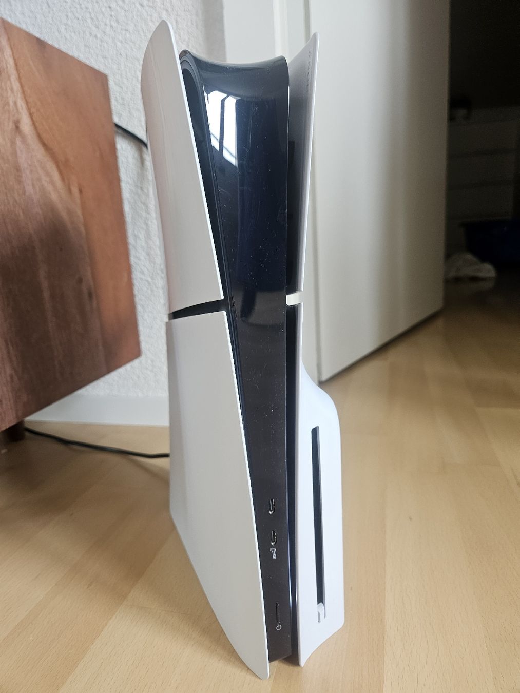 Sony Console: Playstation 5 Slim Disc mit Gran Turismo 7 und Controller – Nuovo (secondo la descrizione) da Bern venduto da jed_bwp9 2